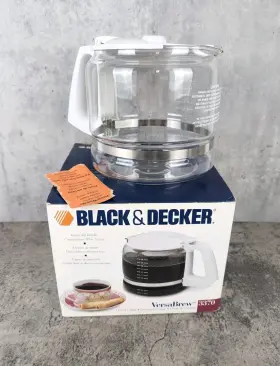 3370 Black Decker 050875509825 And Replacement Carafe For Versabrew 12 Cup White Coffee Makers