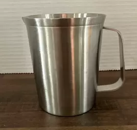 396-900 Crate And Barrel 16oz 480ml Stainless Steel Milk Steaming Frothing Jug