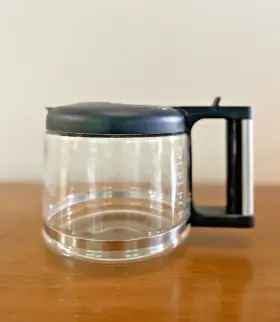 As00000675 Delonghi Glass Carafe For Coffee Machines 10 Cup Supports Multi Model - Oem Repl