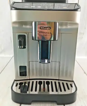Ecam29084sb Delonghi Coffee Maker With Frother And Built In Grinder #2