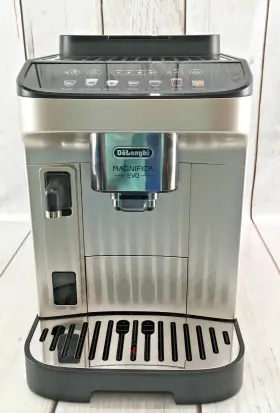Ecam29084sb Delonghi Coffee Maker With Frother And Built In Grinder