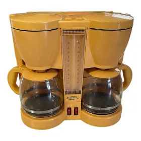 Cm-202gy Ginnys Dual Carafe 12 Cup Model Coffee Maker