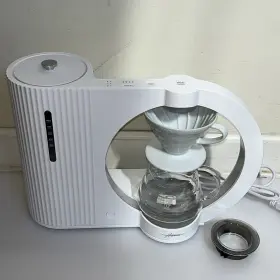 F-c-002-us-wh Hario Hiroia Hikaru V60 Smart Coffee Brewer Powered By