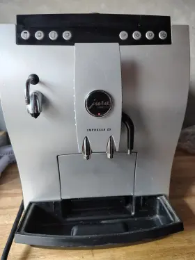 13214 Jura Capresso Impressa Z5 Espresso Machine Model Missing Trey& 1 Attach