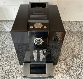 13709 Jura Impressa F7 Coffee And Espresso Machine / Great Working Condition #2
