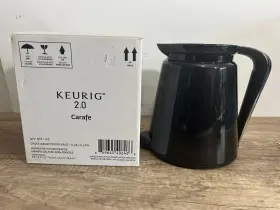 117635 Keurig Hot 2.0 Plastic Carafe With Easy-pour Handle - Black New Open Box