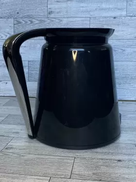 119352 Keurig 2.0 Thermal Coffee Pot Carafe Black Silver 4 Cup 32 Oz 7.5 Inch Tall