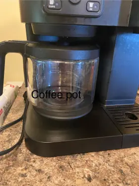 Keurig 5500 611247398067 K-duo Essentials Single Selling Just 4 Parts Not Machine Broke
