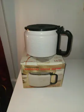 Al610 Medelco 8-10 Cup Vintage Eurostyle Baked Enamel Coffee Server Unbreakable White
