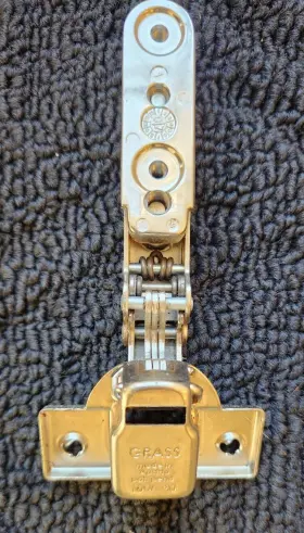 6725383 Miele Coffee Maker Cva 4060/70/75/80/85/6401/6405/6800/6805 Door Hinge 6725383/4 #2