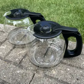 Mr. Coffee 726084223578 Lot Of 2 12-cup Glass Carafes Black Lid Handle Replacement Pot