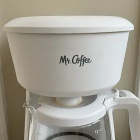 Bvmc-sc12wh1-2 Mr Coffee Mr. Bvmc-sc12wh1 Original Maker White With Pot 12 Cup #3