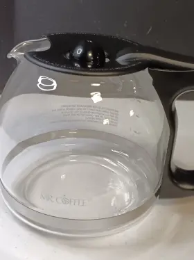 G322yl Mr. Coffee 12 Cup Replacement Carafe Black/ Silver Glass Used Great Cond