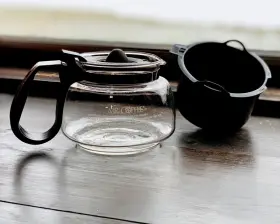 Nd4-1 Mr. Coffee 4 Cup Replacement Carafe #nd4-1 And Filter Basket From A Model Dr4