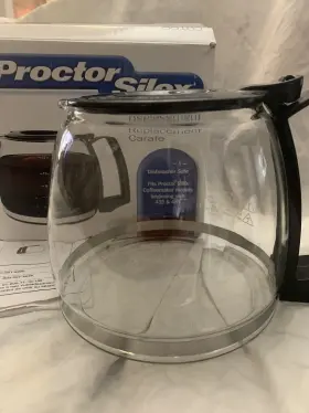 88185 Proctor Silex 2005 Genuine 2-12 Cup Replacement Glass Carafe #88185 New In Box