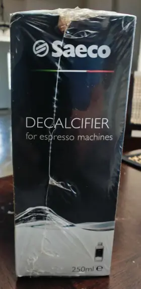 Saeco 710103560173 / Philips Decalcifier For Espresso Machines 8.45 Oz 250 Ml Pack Of 3