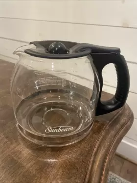 X093 Sunbeam 12 Cup Replacement Carafe Coffee Glass Pot Black Handle Very Nice Clean
