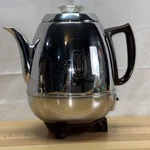 Vintage Pot Belly Percolator Coffee 33P30 9 Cup Tested Working. Fixed Price $89.00.