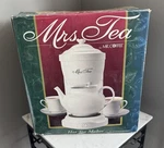 Mrs Tea By Coffee HTM1 Hot Maker 6 Cup -30OZ Ceramic Pot White Vintage. Fixed Price $74.00.