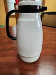 Vintage 1984 Corning Designs Thermique Thermal Coffee & Tea Server White. Fixed Price $14.39.