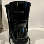 Black+decker CM0700 5-CUP Filter Coffee Maker, 650W, 120V, Glass Carafe,. Fixed Price $20.00.
